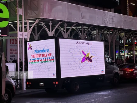 “Times Square” meydanında Azərbaycanın ərazi bütövlüyünün əks olunduğu xəritə nümayiş olunub