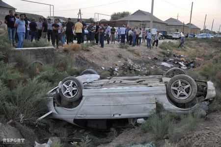 В Ширване автомобиль сбил пожилую женщину, есть погибший и раненый - ФОТО - ВИДЕО - ДОПОЛНЕНО