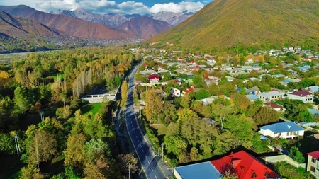 Prezident və birinci xanım Şəki-Kiş avtomobil yolunun açılışında iştirak ediblər