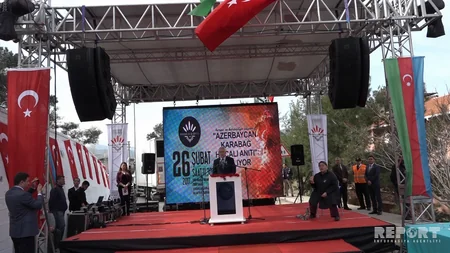 İzmirdə Xocalı faciəsinin qurbanları yad edilib - FOTO