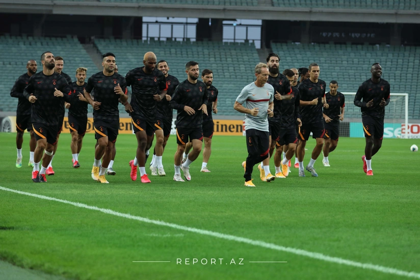 Галатасарай приступил к тренировкам на Бакинском олимпийском стадионе
