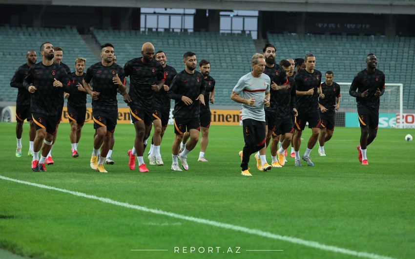 Qalatasaray BOS-da məşqə çıxdı
