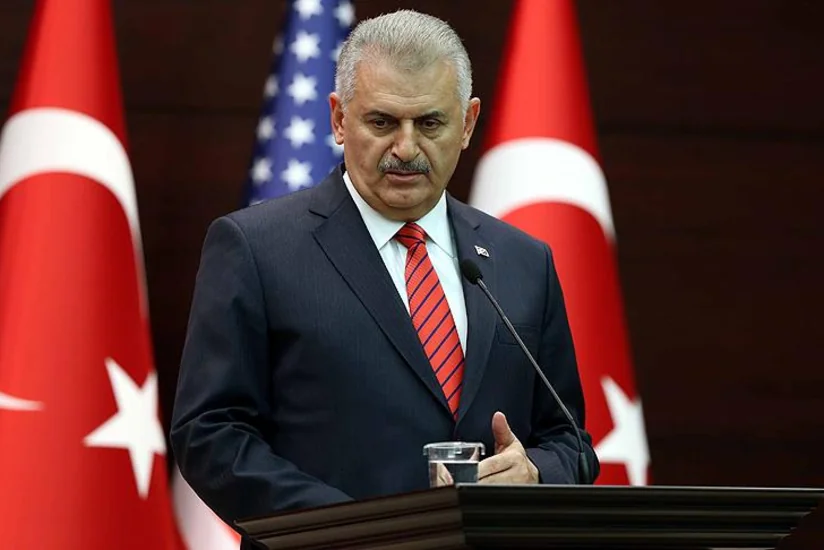 Baş nazir: PYD/YPG-nin Fərat çayının qərbinə keçməsinə imkan verilməyəcək