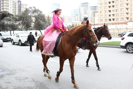Bakıda “İlaxır çərşənbə” münasibətilə təntənəli bayram tədbiri keçirilir - FOTO