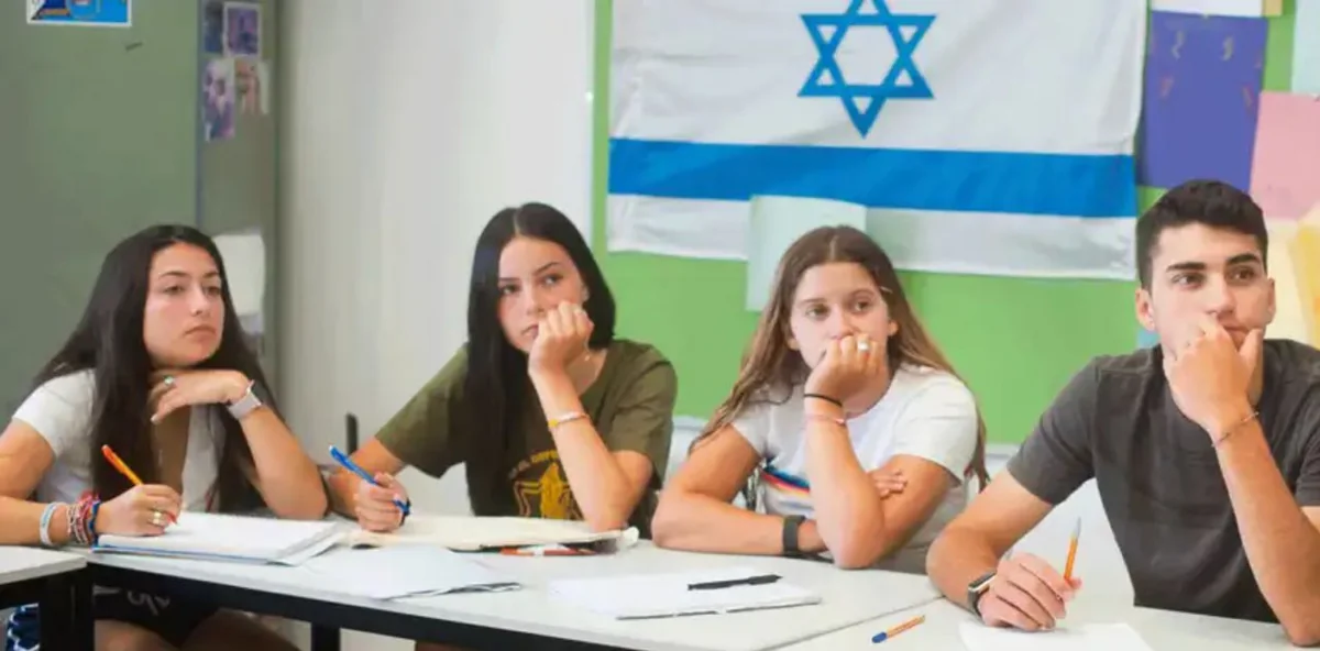 Israeli universities postpone start of academic year until December 3