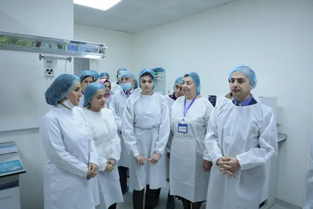 AQTA laboratoriyaların qapılarını vətəndaşların üzünə açdı