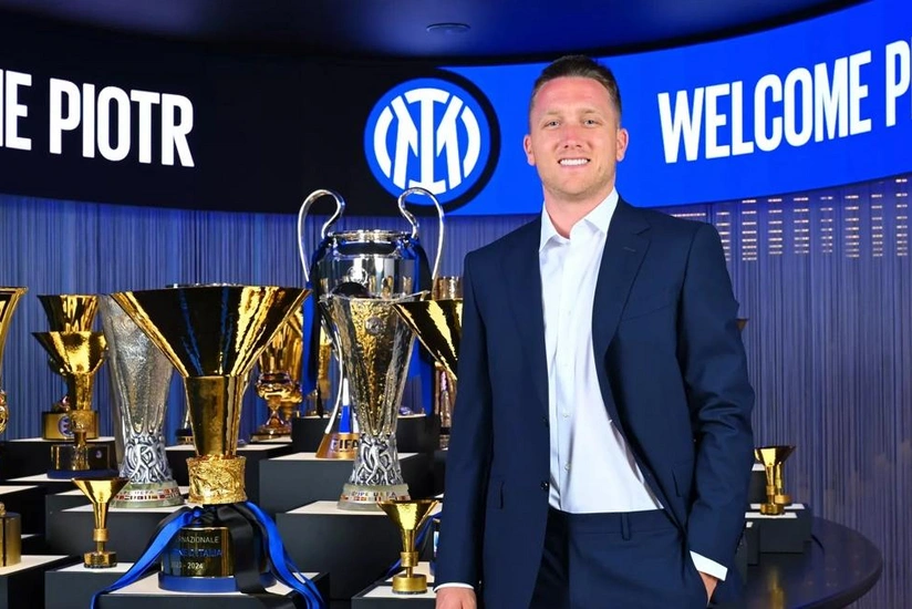 Интер подписал футболиста сборной Польши