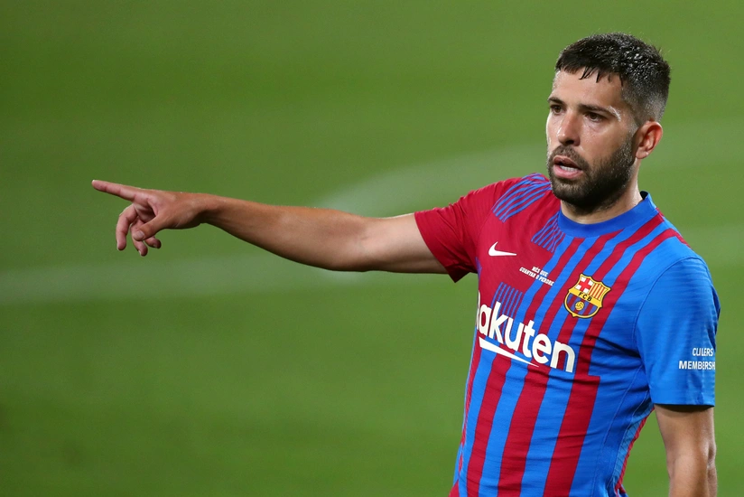 Barselonanın daha bir futbolçusu koronavirusa yoluxub