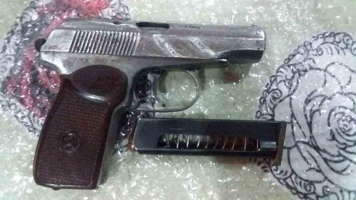 Bakıda tapança ilə gəzən şəxs saxlanıldı