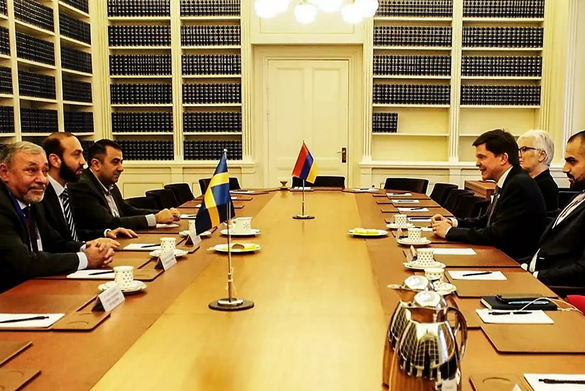 İsveç parlamentinin sədri Ermənistan XİN başçısı ilə Qarabağı müzakirə edib