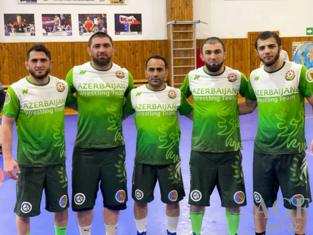 Olimpiyaçılarımız Polşaya yollandı