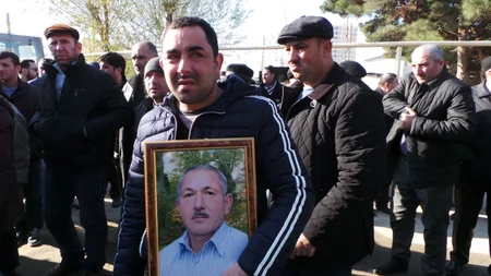 “Günəşli” yatağındakı baş verən qəzada həlak olanlardan biri Bakıxanovdakı qəbiristanlıqda dəfn olunub