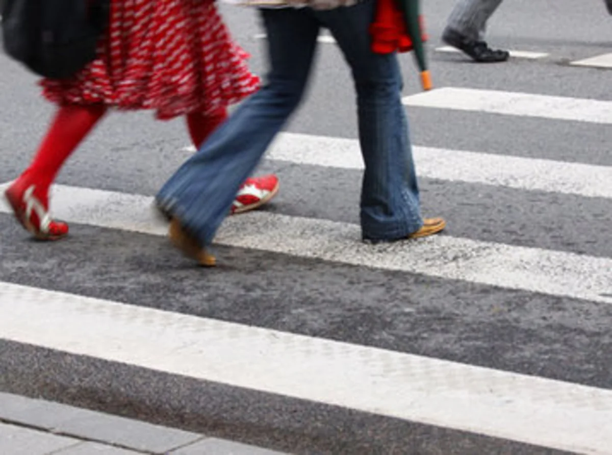 ​Binəqədidə maşınla vurulan piyada hadisə yerində ölüb