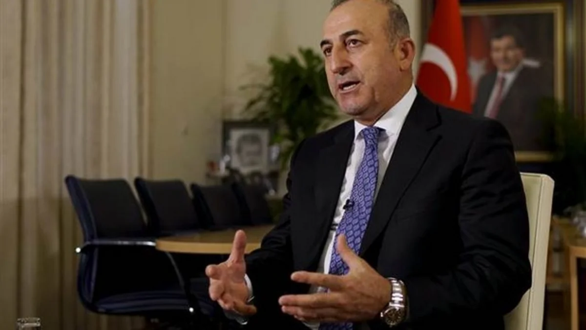 Mevlüt Çavuşoğlu: “Suriyada quru əməliyyatı üç ölkə ilə kifayətlənməməlidir”