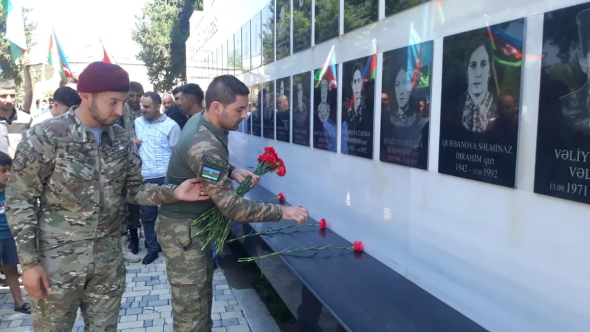 YAŞAT fondunun Türkiyəyə müalicəyə göndərdiyi qazi 14 ay sonra evinə qayıdıb