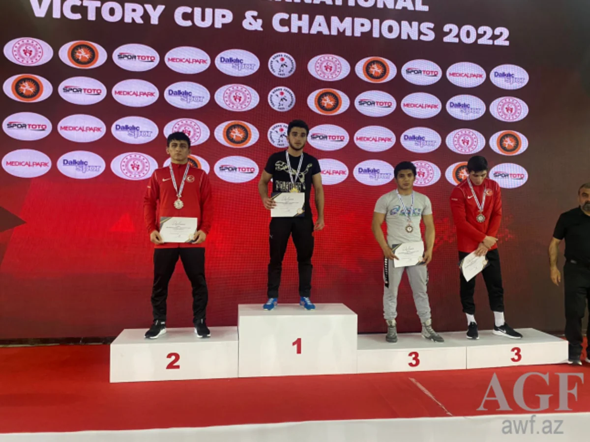 Azərbaycan güləşçiləri beynəlxalq turnirə 12 medalla başlayıb