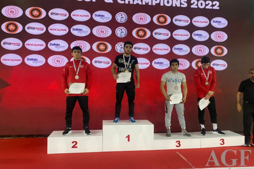 Azərbaycan güləşçiləri beynəlxalq turnirə 12 medalla başlayıb