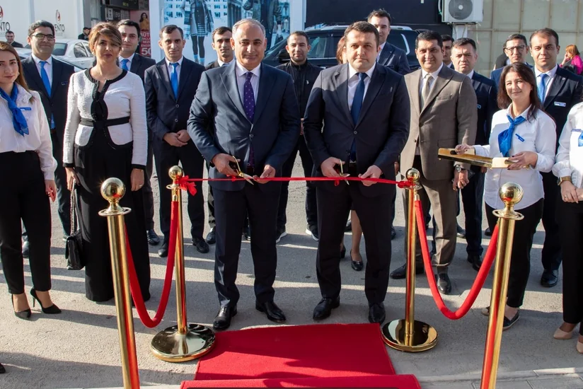 “TuranBank” yeni “Qaradağ” filialı ilə Binə Ticarət Mərkəzində