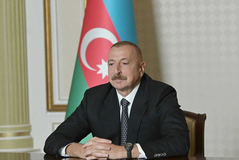 Prezident: Bir çox hallarda məmurlar özlərini apara bilmirlər