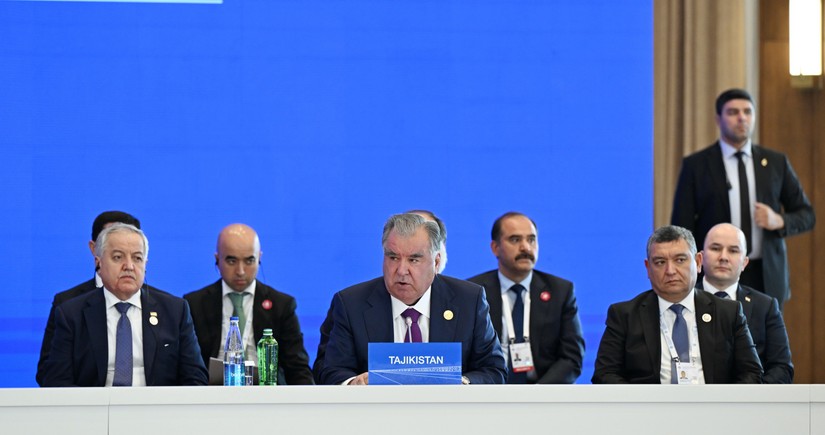 Tajik president: Developing unified strategy for energy market of ECO countries is necessary