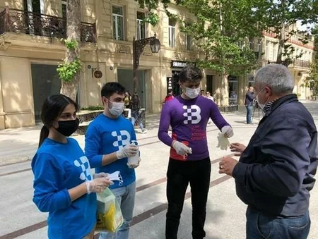 Könüllülər yeni şəraitdə fəaliyyətlərini genişmiqyaslı aksiyalarla davam etdirirlər