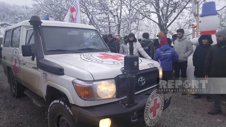 Автомобили МККК беспрепятственно проехали из Лачына в Ханкенди