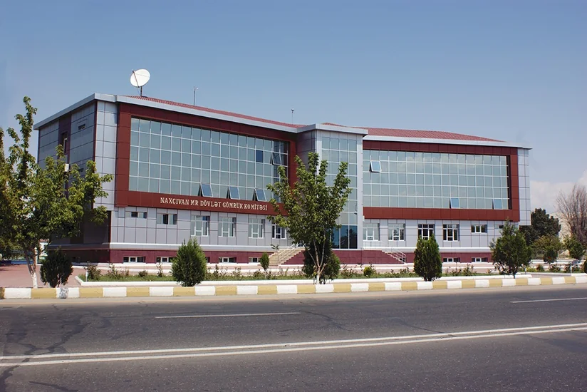 Naxçıvan Gömrük Komitəsinin sədri işdən çıxarılıb