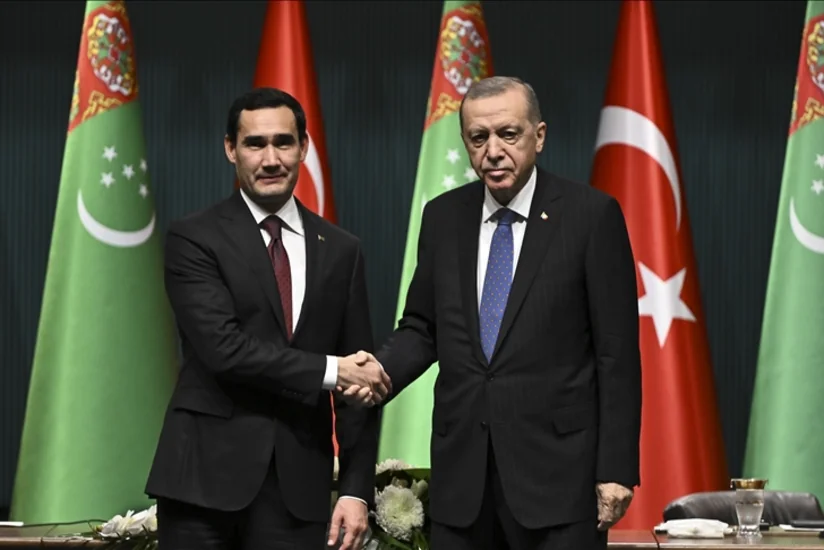 Berdiməhəmmədov Ərdoğana “Türkmənistanın fəxri ağsaqqalı” adını verib