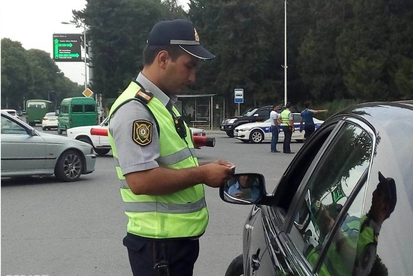 Baş Dövlət Yol Polis İdarəsi Mingəçevirdə reyd keçirib - FOTO