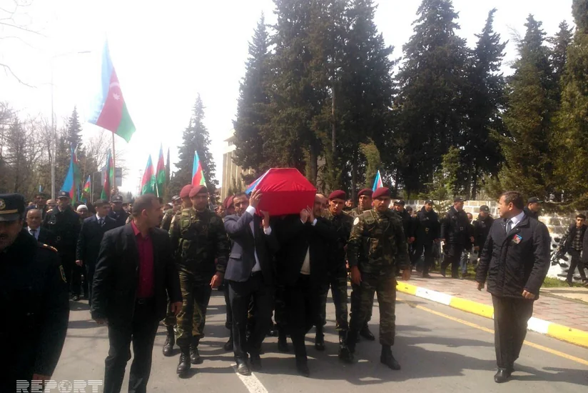 Azərbaycan ordusunun şəhid olan hərbçiləri dəfn olunublar - FOTO - VİDEO - YENİLƏNİB