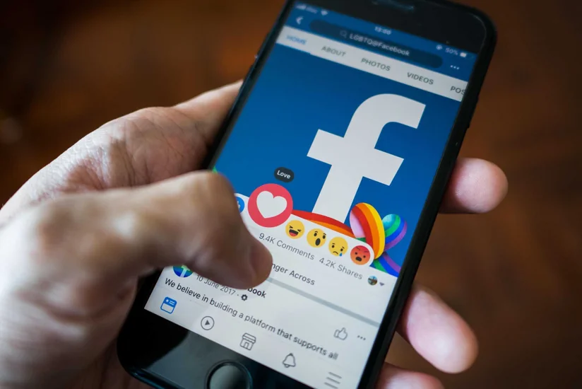 Число пользователей Facebook возросло до 2,5 млрд