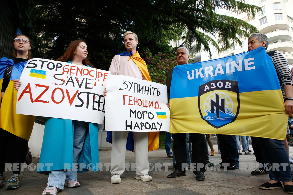 “Azov” döyüşçülərinin Mariupoldan təxliyəsi üçün Türkiyədən kömək istənilib