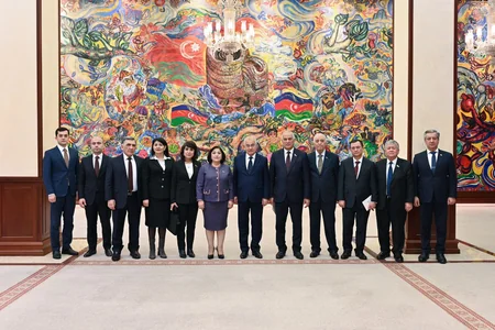 Sahibə Qafarova Özbəkistan parlamenti sədrinin birinci müavini ilə görüşüb