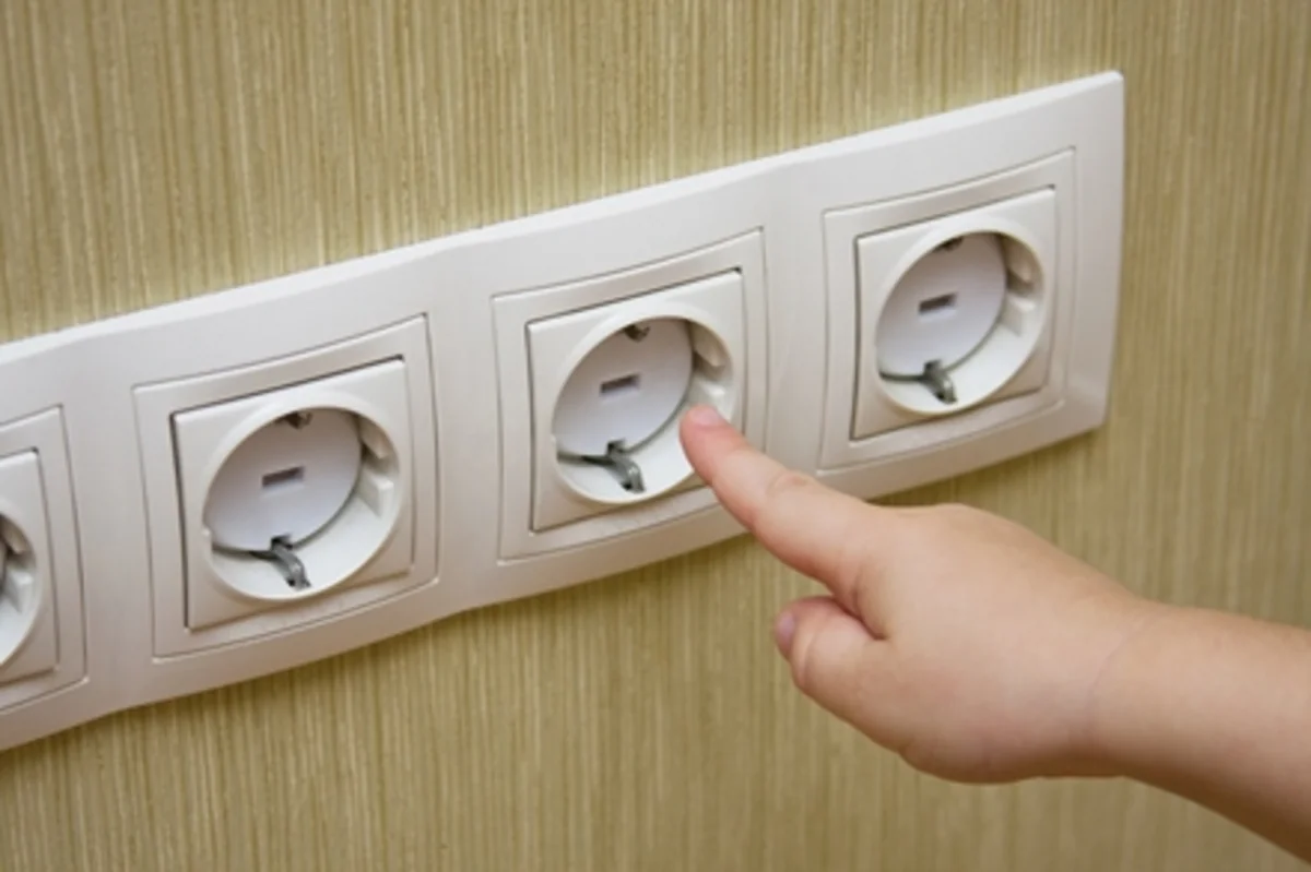 Şəmkirdə azyaşlını elektrik cərəyanı vuraraq öldürüb
