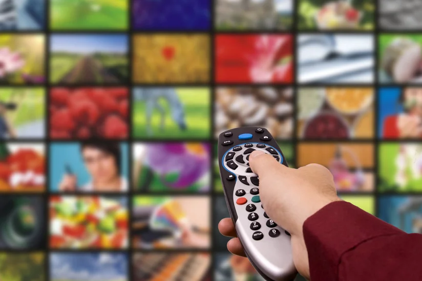 Dilçilik İnstitutunun televiziya kanallarında apardığı monitorinq başa çatıb