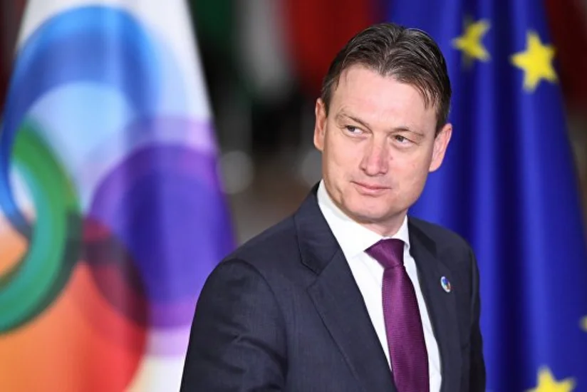 Глава МИД Нидерландов, солгавший о встрече с Путиным, ушел в отставку