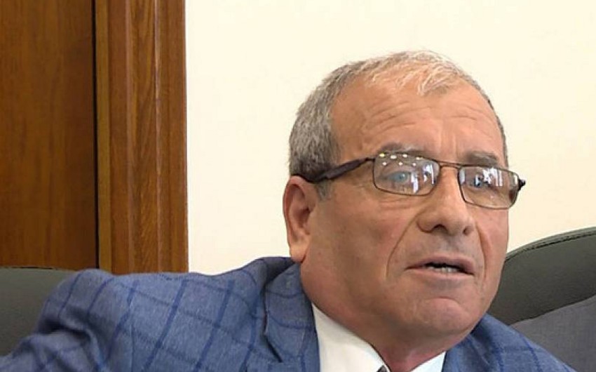 Nikol Paşinyanın partiyasından olan deputatı döyüblər
