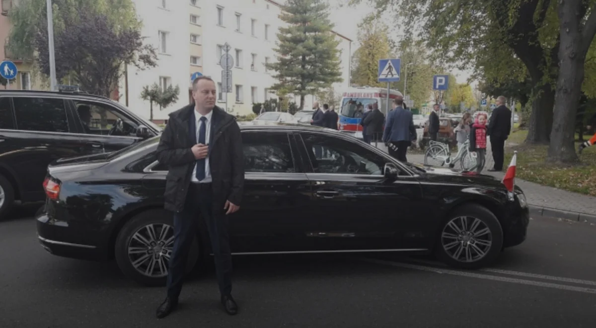 Пьяный мужчина бросил петарду в кортеж президента Польши