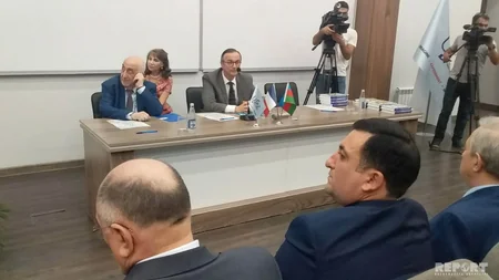 Xoşbəxt Yusifzadənin fransız dilində nəşr olunmuş kitabının təqdimatı keçirilib