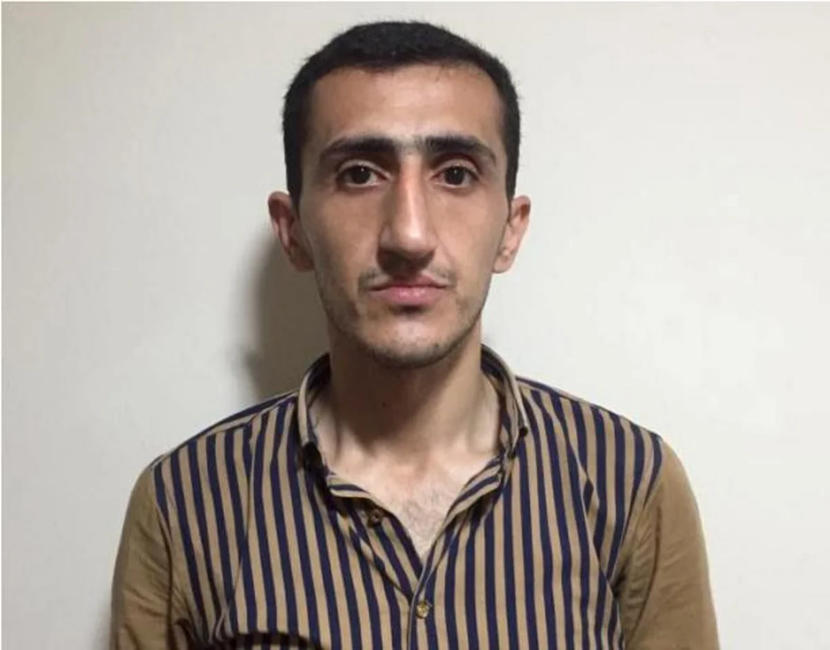 ​Bakı polisi cibgir tutub - FOTO