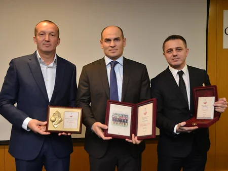 2015-ci ildə idman sahəsində fərqlənənlərin mükafatlandırma mərasimi keçirilib