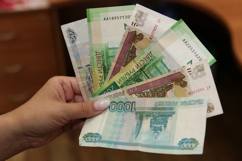 Мосбиржа 1 марта начнет торги фьючерсами на лиру и гонконгский доллар