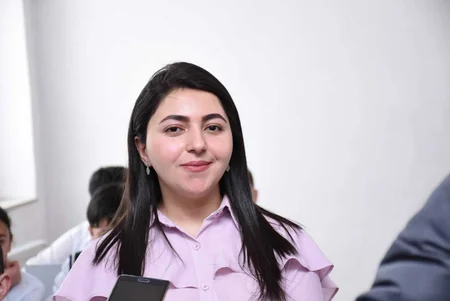 Hər gün Sumqayıtdan Qubaya öyrətməyə, axşam isə Bakıya öyrənməyə gələn qız - REPORTAJ