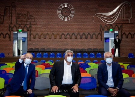 Yeni güləş zalı istifadəyə verildi