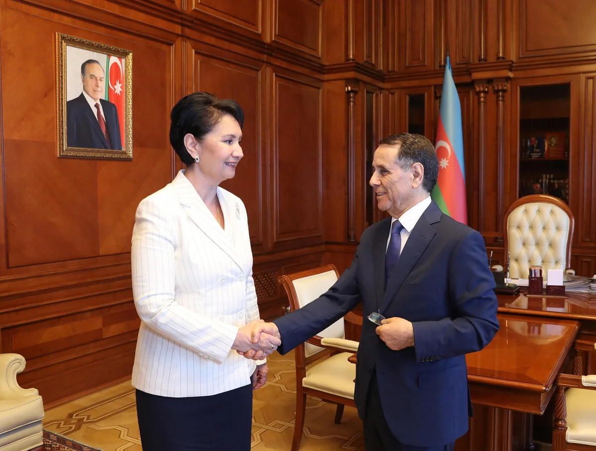 Baş Nazir: Qazaxıstan Azərbaycanın iştirak etmədiyi təşkilatlarda, tədbirlərdə ölkəmizin mövqeyini müdafiə edir