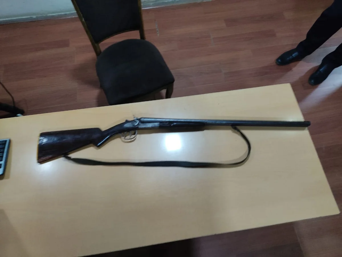 Neftçala sakinindən sənədləri olmayan silah aşkarlandı