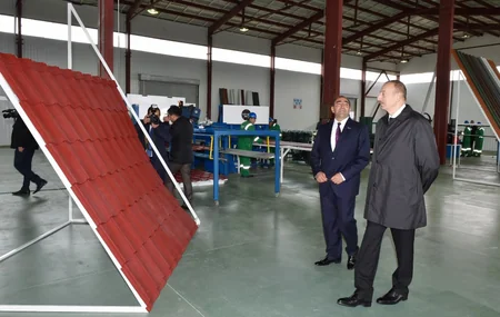 Prezident İlham Əliyev Ağstafada “Karvan-L EKO” sənaye parkında inşası başa çatdırılan müəssisələrin və istixana kompleksinin açılışında iştirak edib
