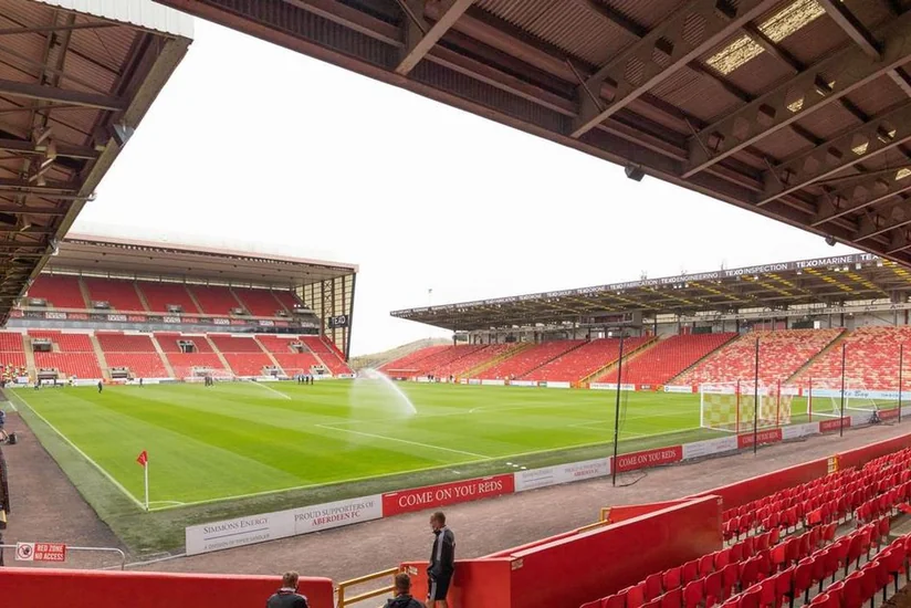 Qarabağın rəqibi stadionunu vaksinasiya mərkəzinə çevirib