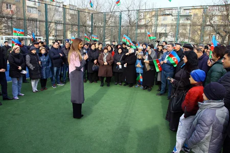 Könül Nurullayeva Qarabağ müharibəsi əlilləri, veteranları, şəhid ailələri və Çernobıl əlilləri ilə görüşüb
