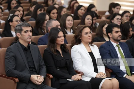 Gənc müəllimlərin forumu keçirilib, Prezidentə dəstək bəyanatı qəbul olunub